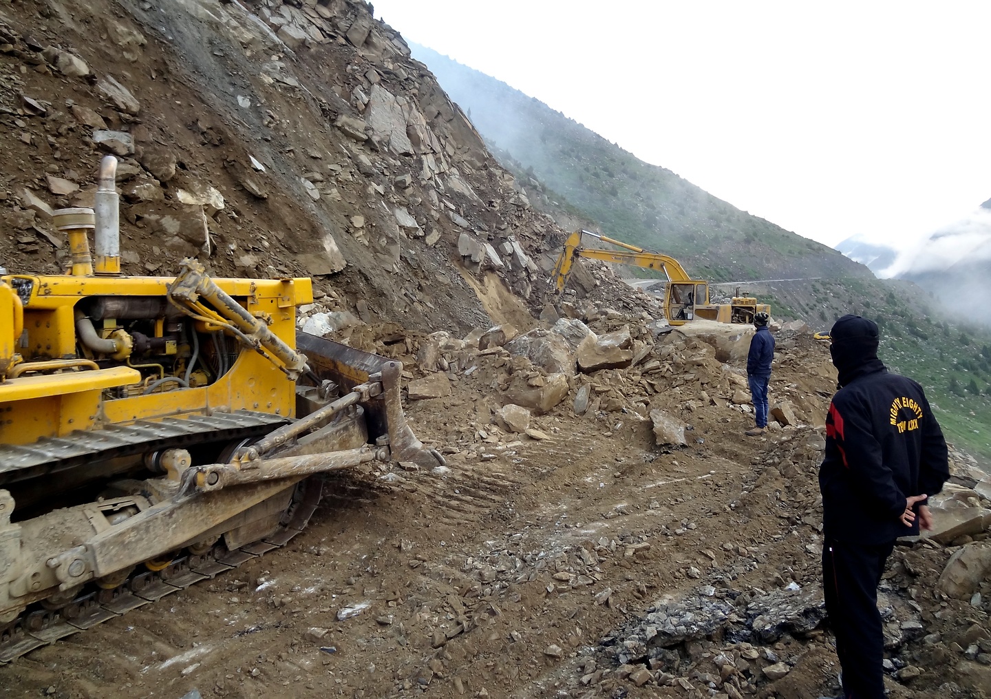 baralacha-landslide1.jpg