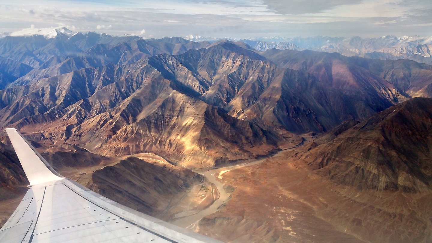 leh-flighthome.jpg