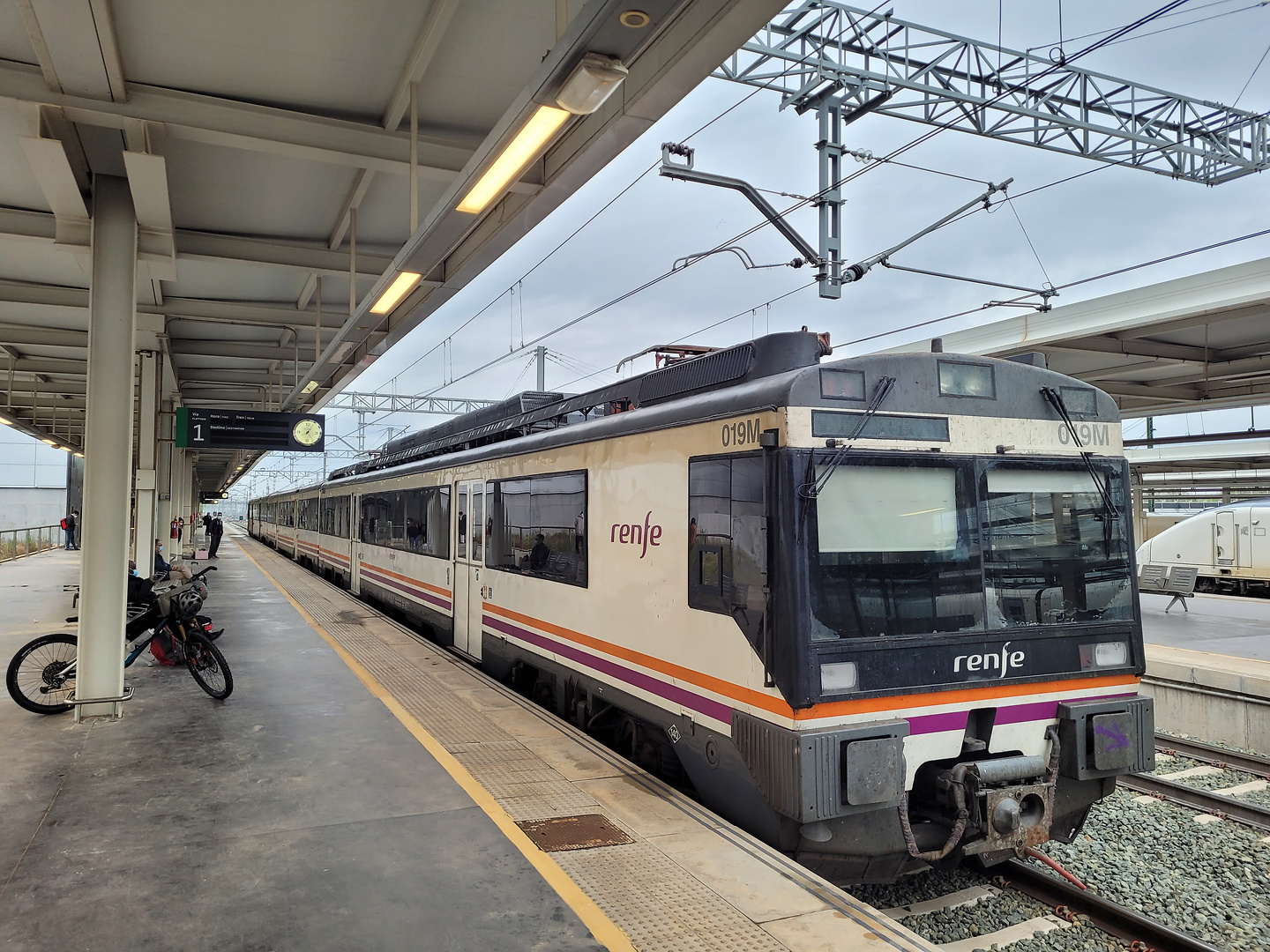 albacete-train1.jpg