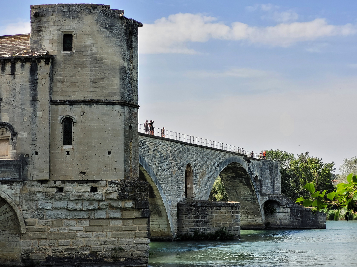 avignon-town4.jpg