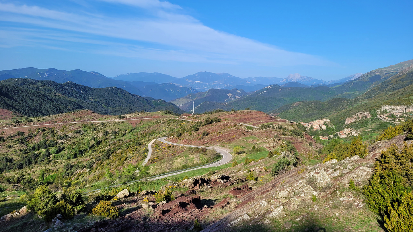 creueta-uphill2.jpg