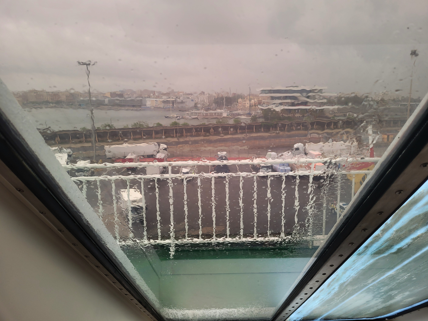 valencia-ferry4.jpg
