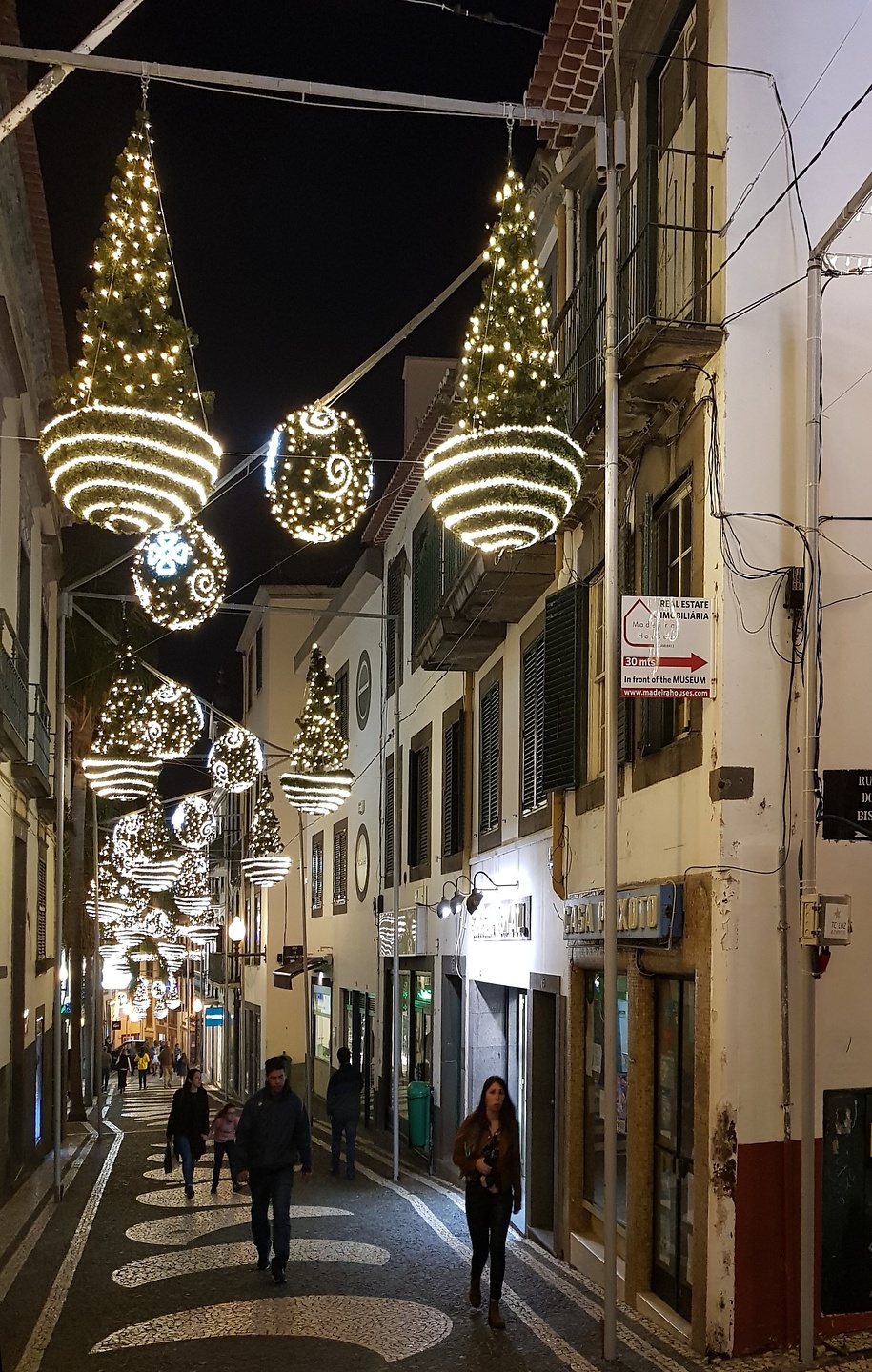 funchal-lights1.jpg