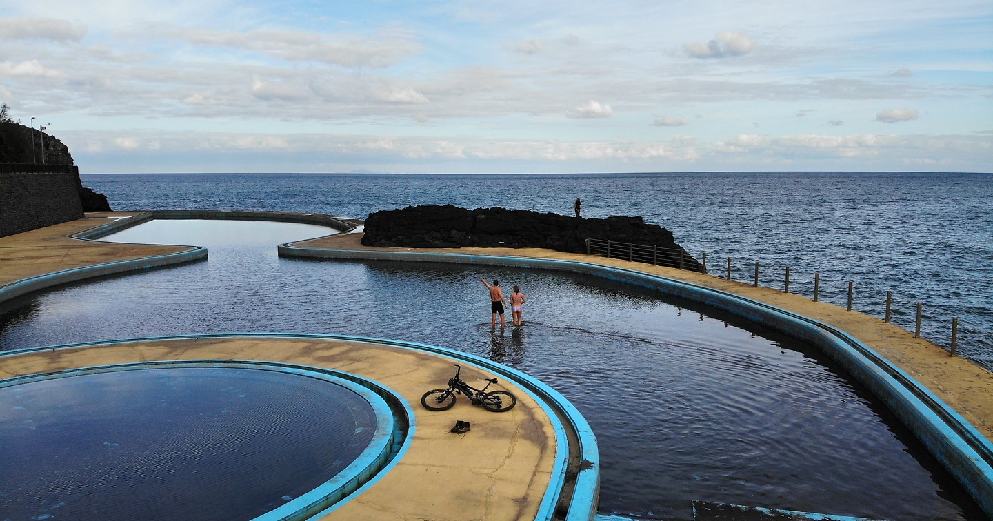 portocruz-pools1.jpg