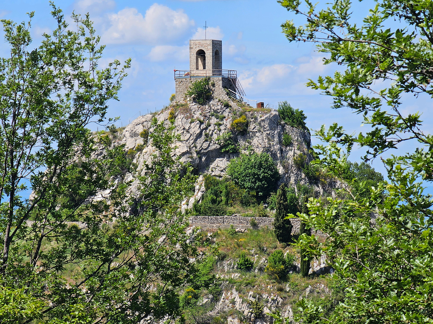 abbadia-road1.jpg