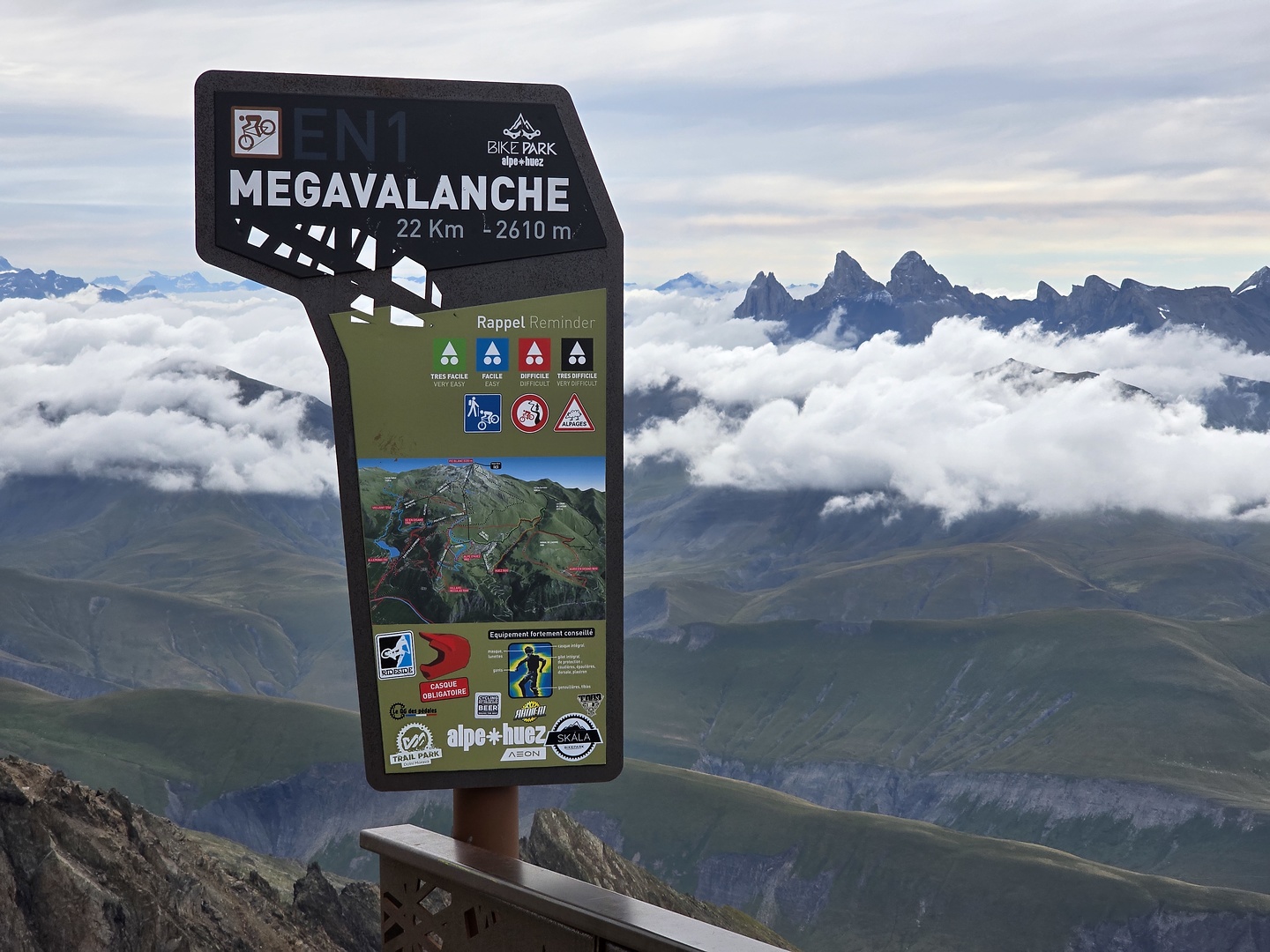 alpedhuez-picblanc6.jpg