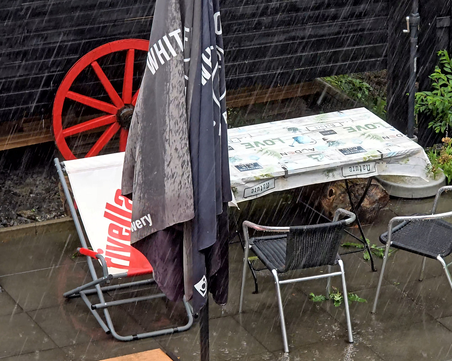 champery-rain.jpg