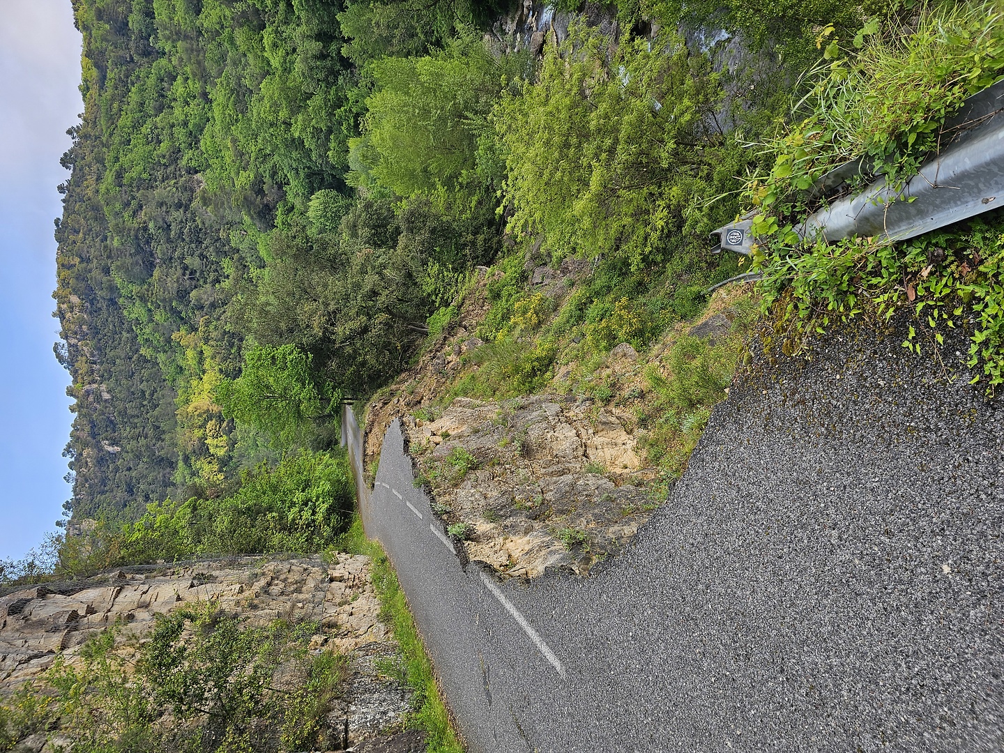 chateaudouble-gorges3.jpg