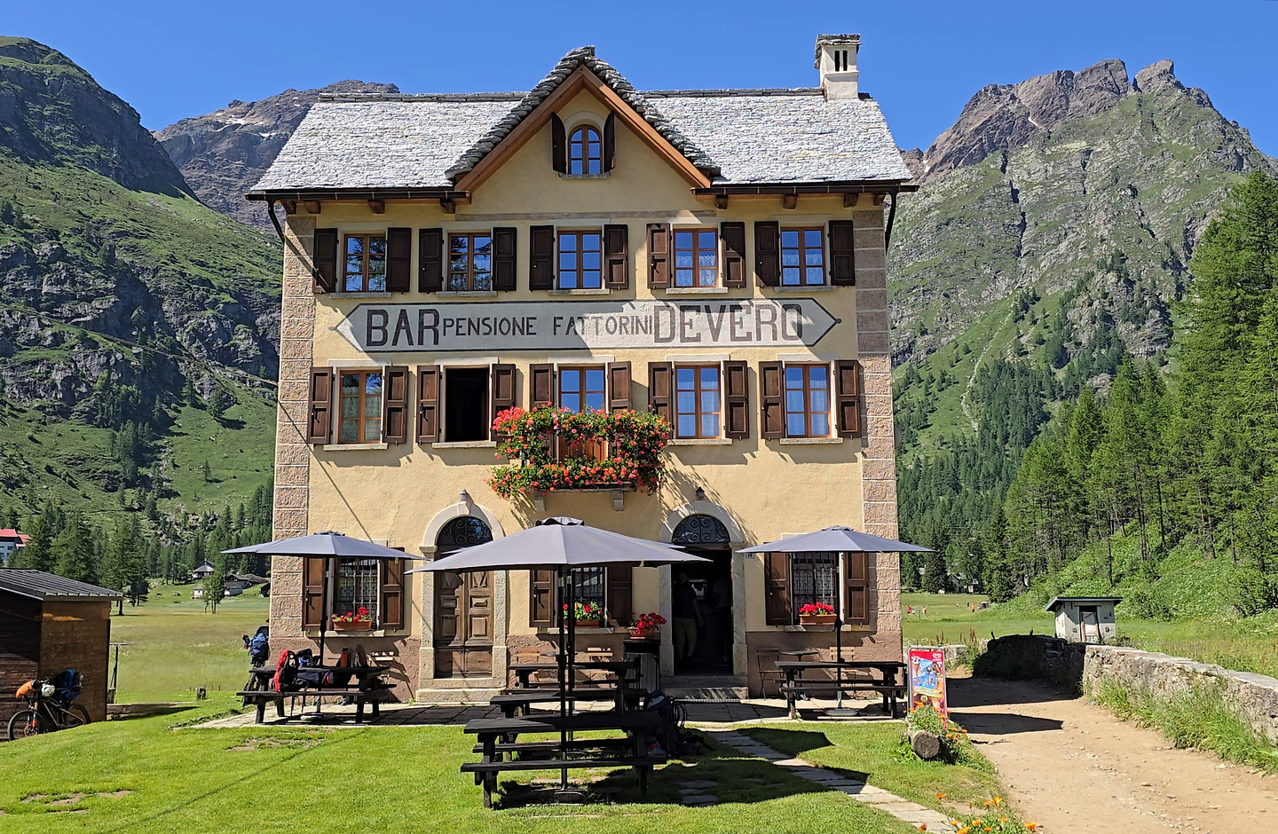 devero-alpe1.jpg