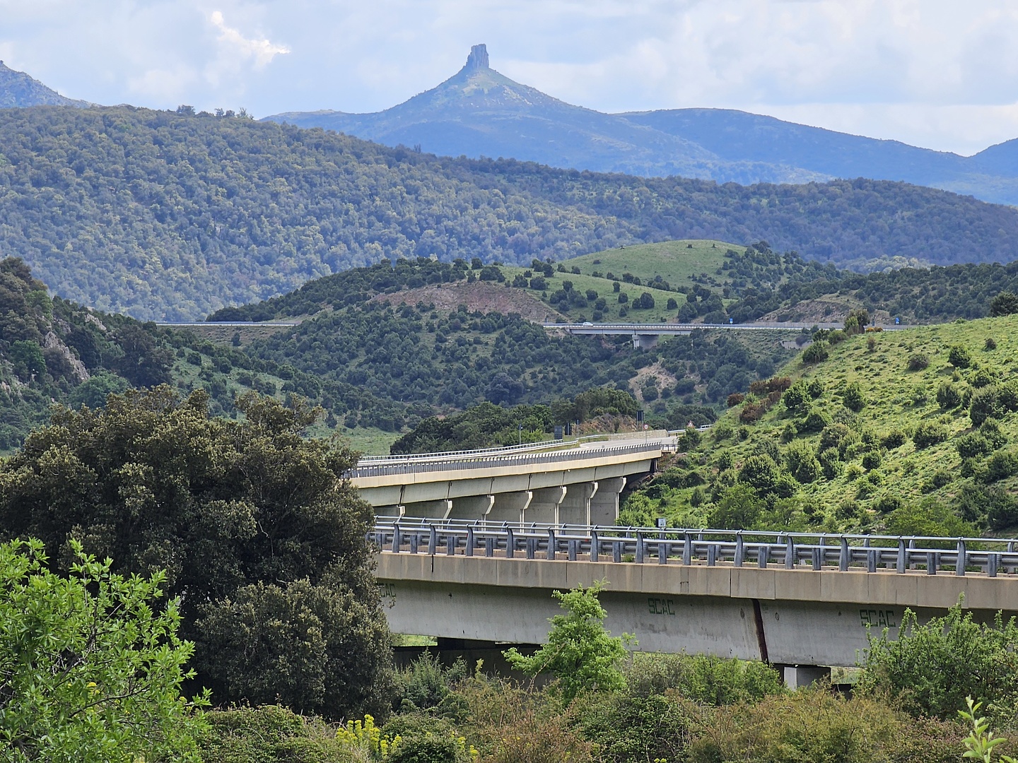 gennargentu-road.jpg
