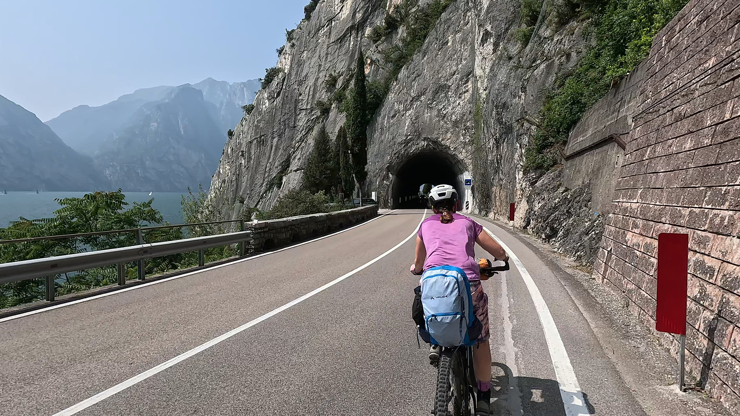 larici-uphill1.jpg