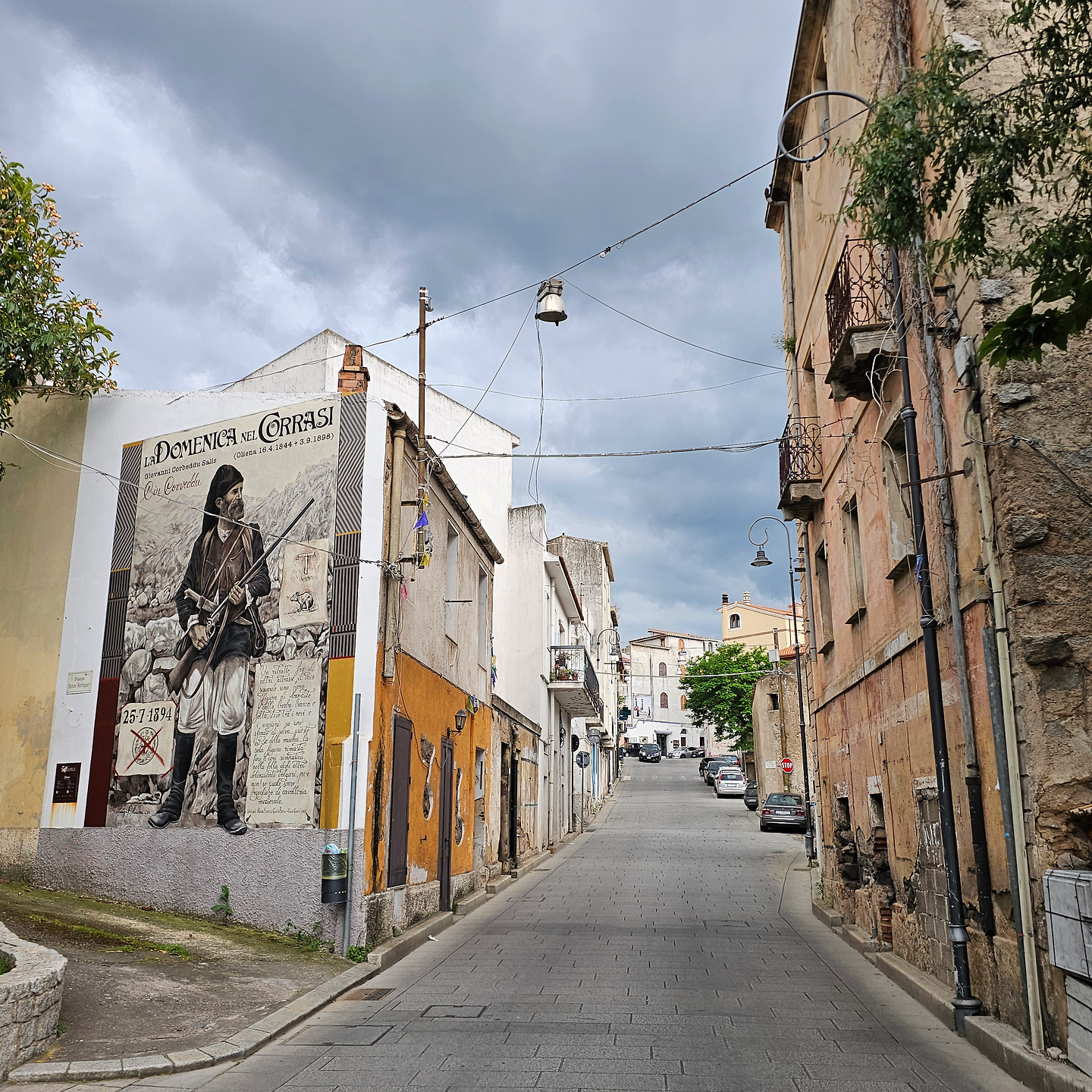 oliena-town1.jpg