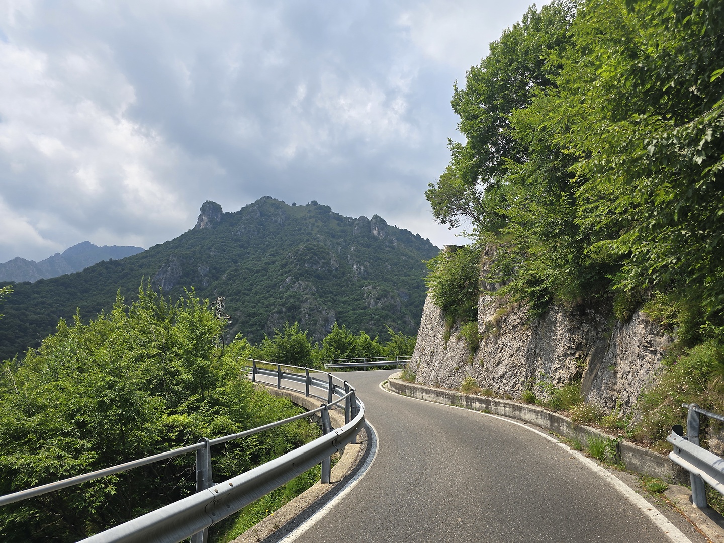sanlucio-uphill1.jpg