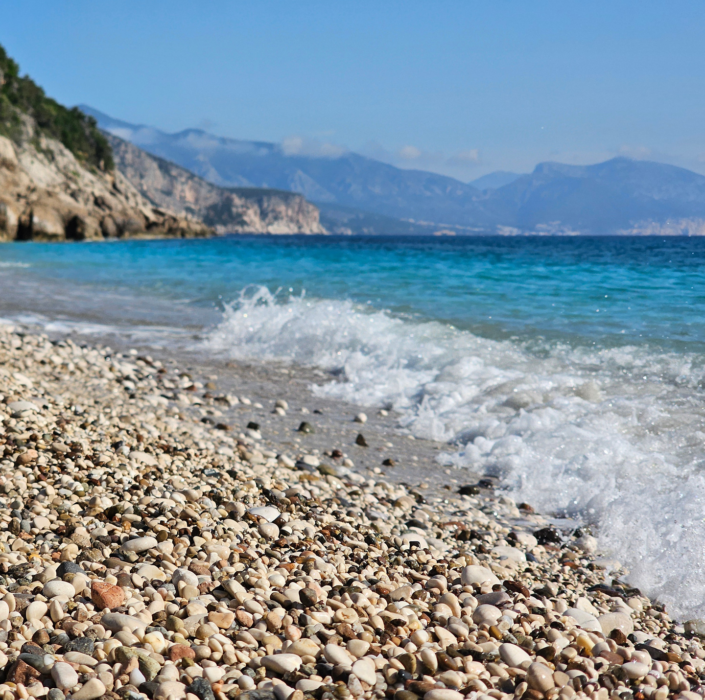 sisine-beach1.jpg