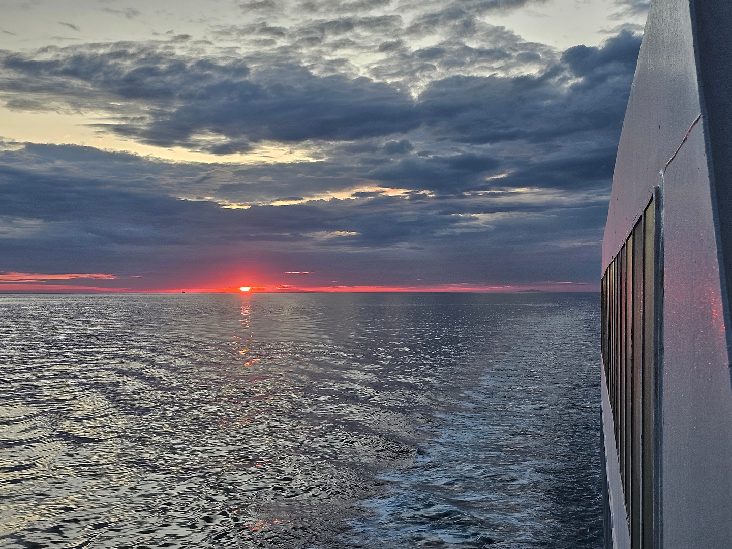 toulon-ferry5.jpg