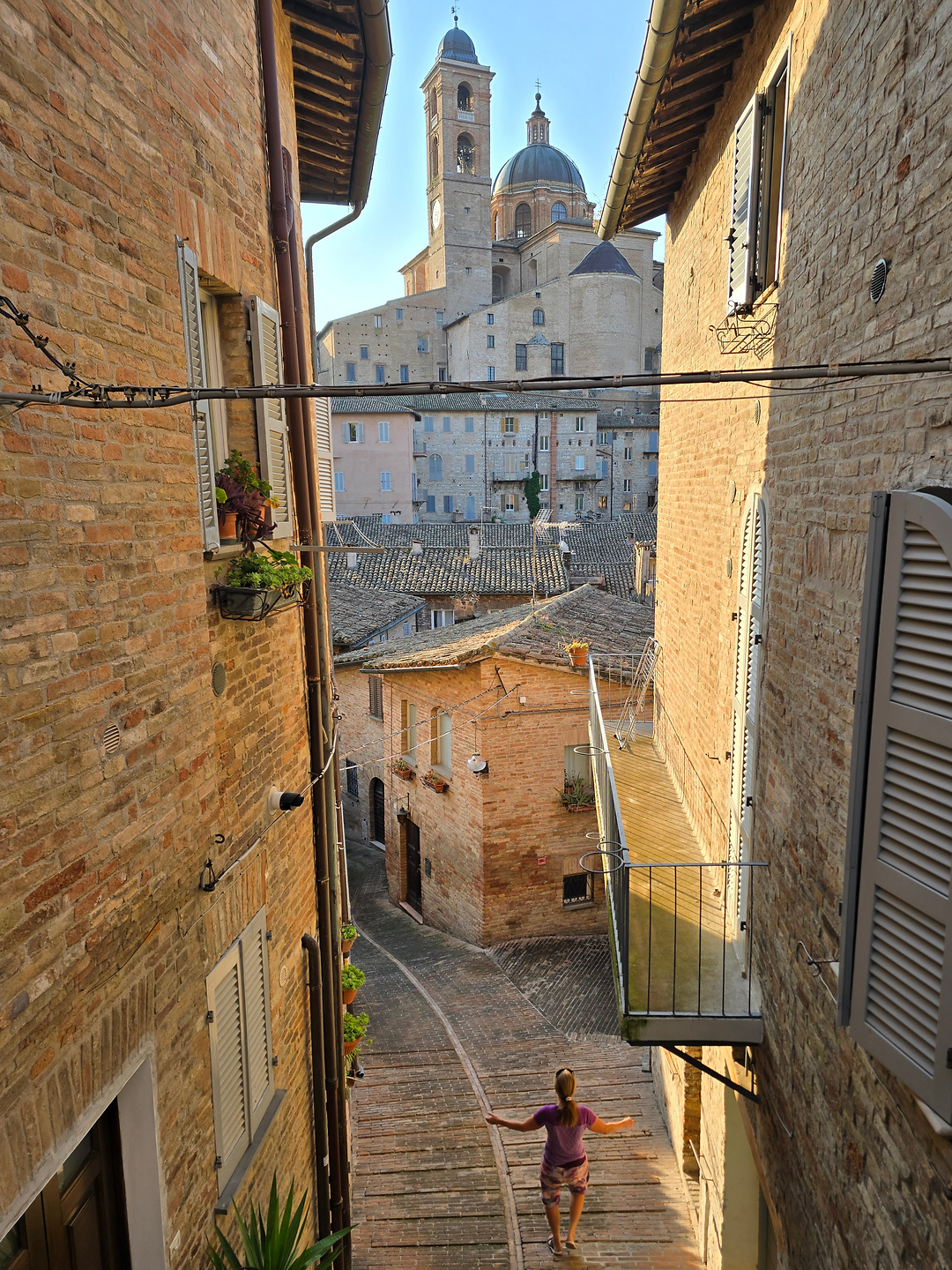 urbino-town6.jpg