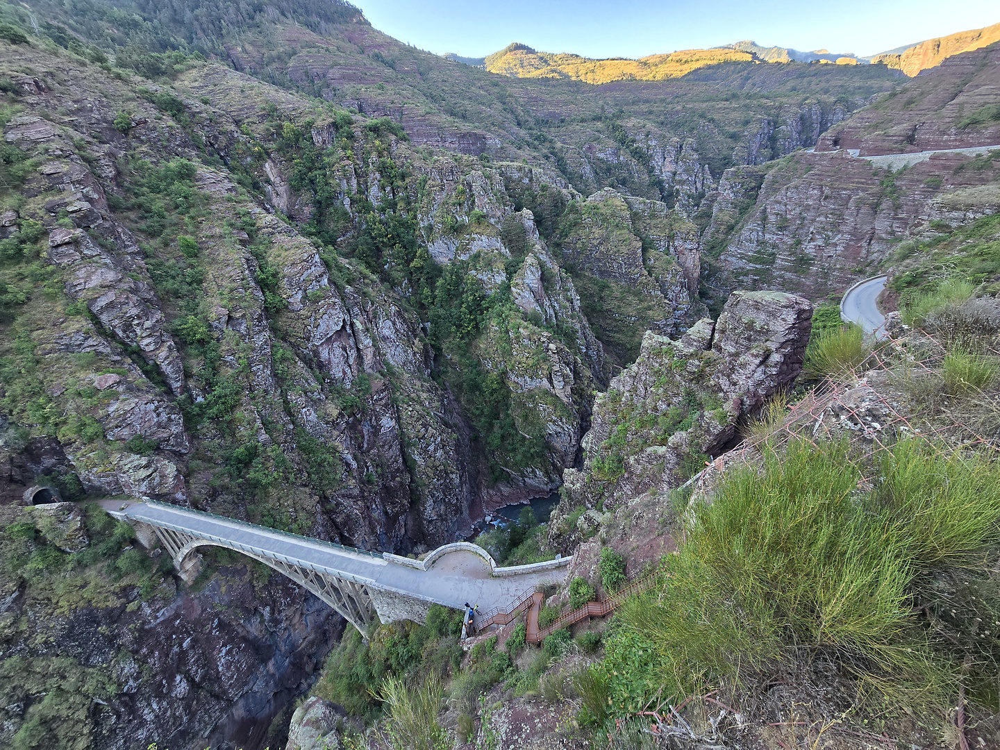 var-road4.jpg
