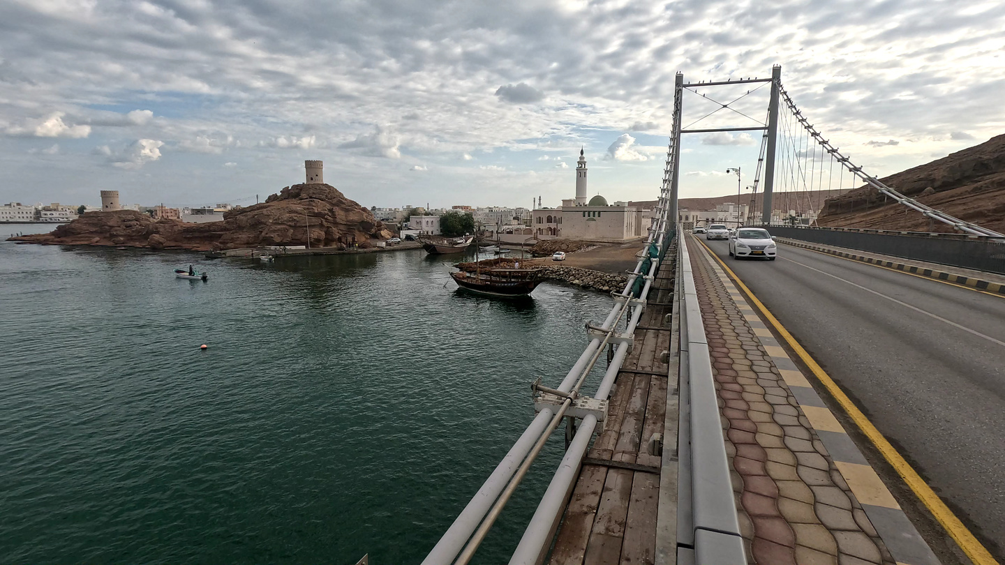 sur-bridge1.jpg