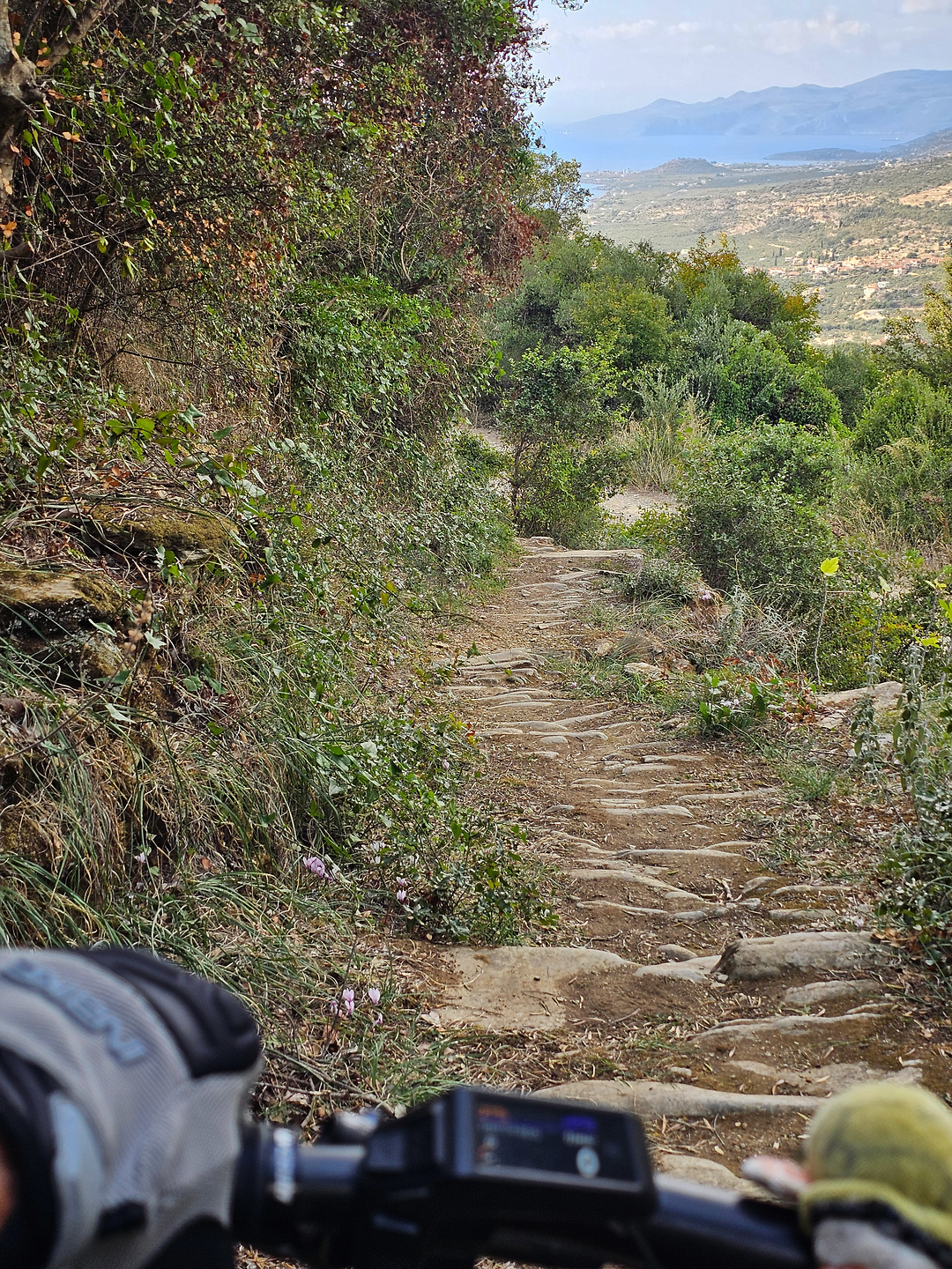 agiosnik-easytrail1.jpg