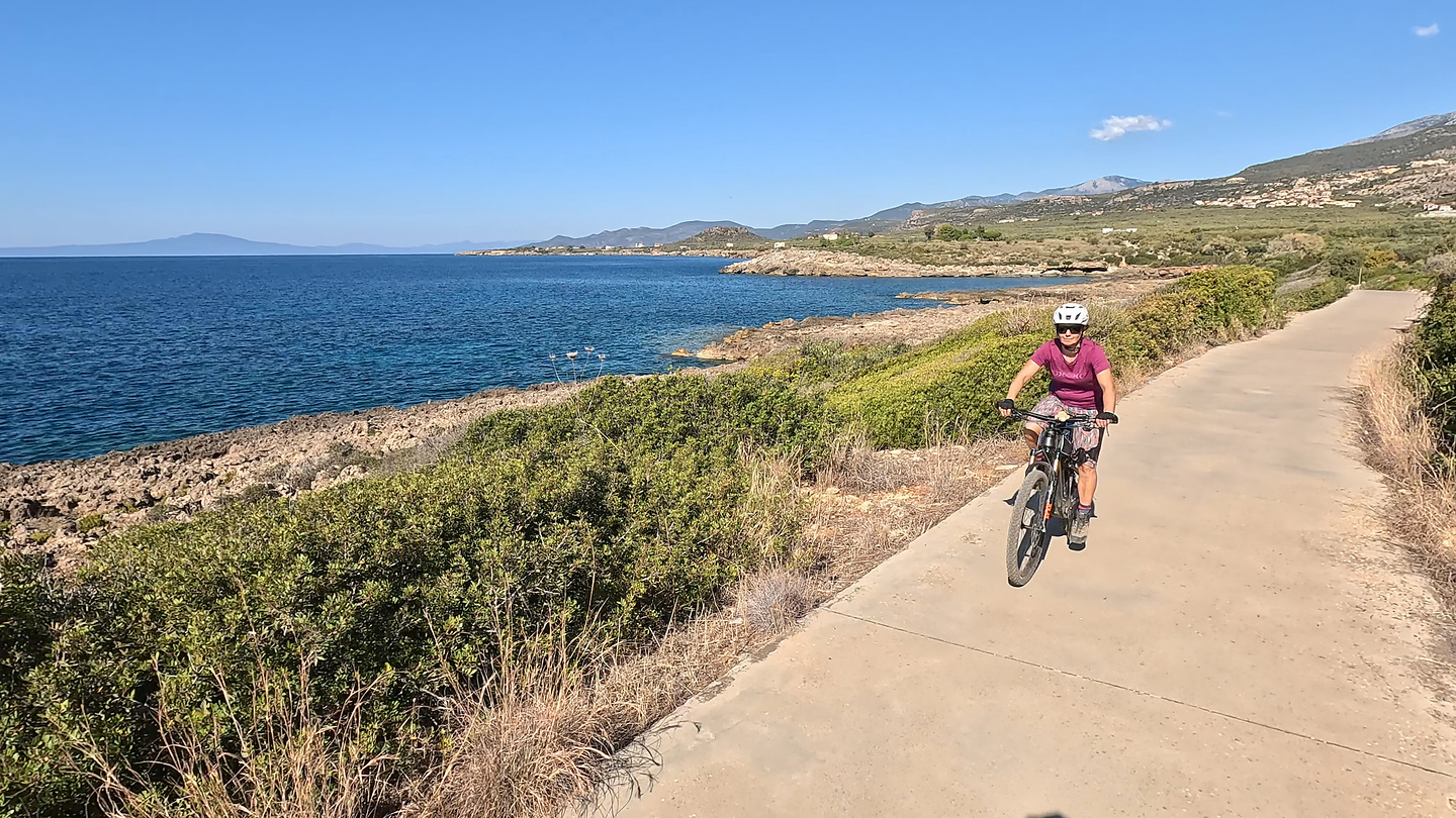 agiosnik-road1.jpg