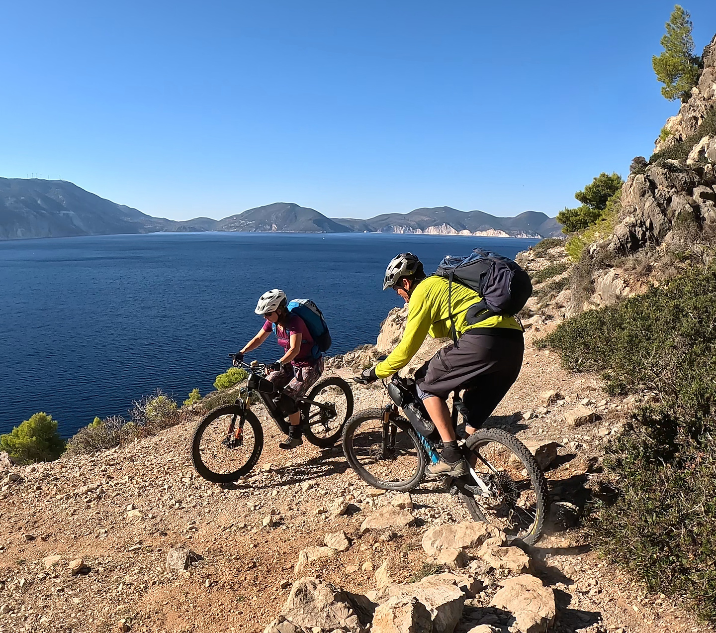assos-trail12.jpg