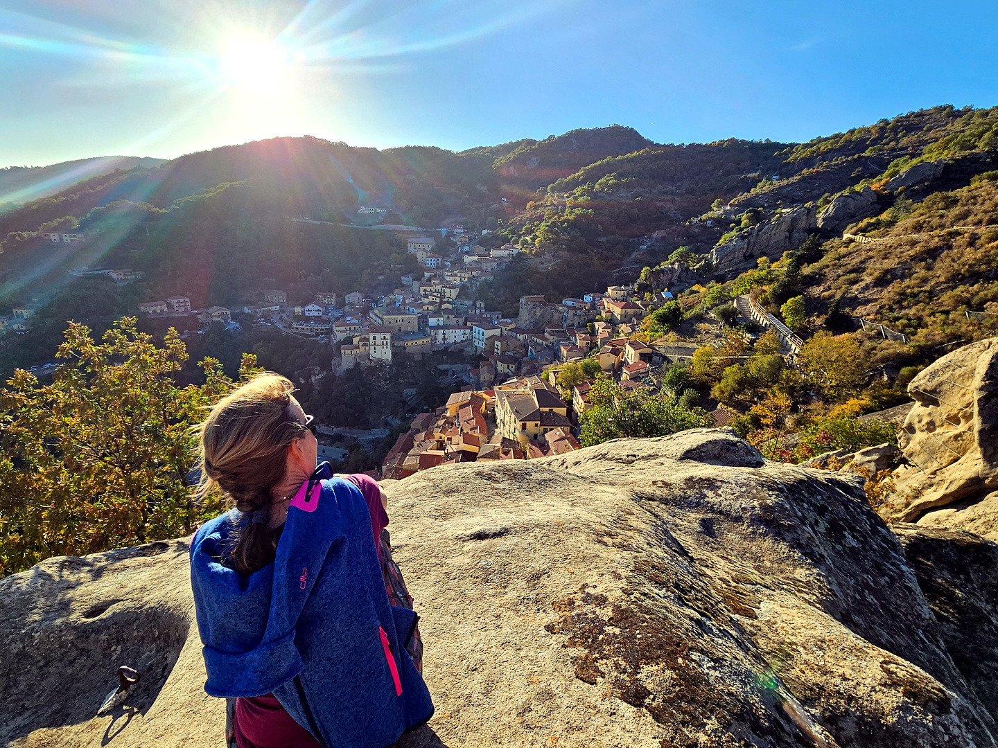 castelmezzano-rocks2.jpg