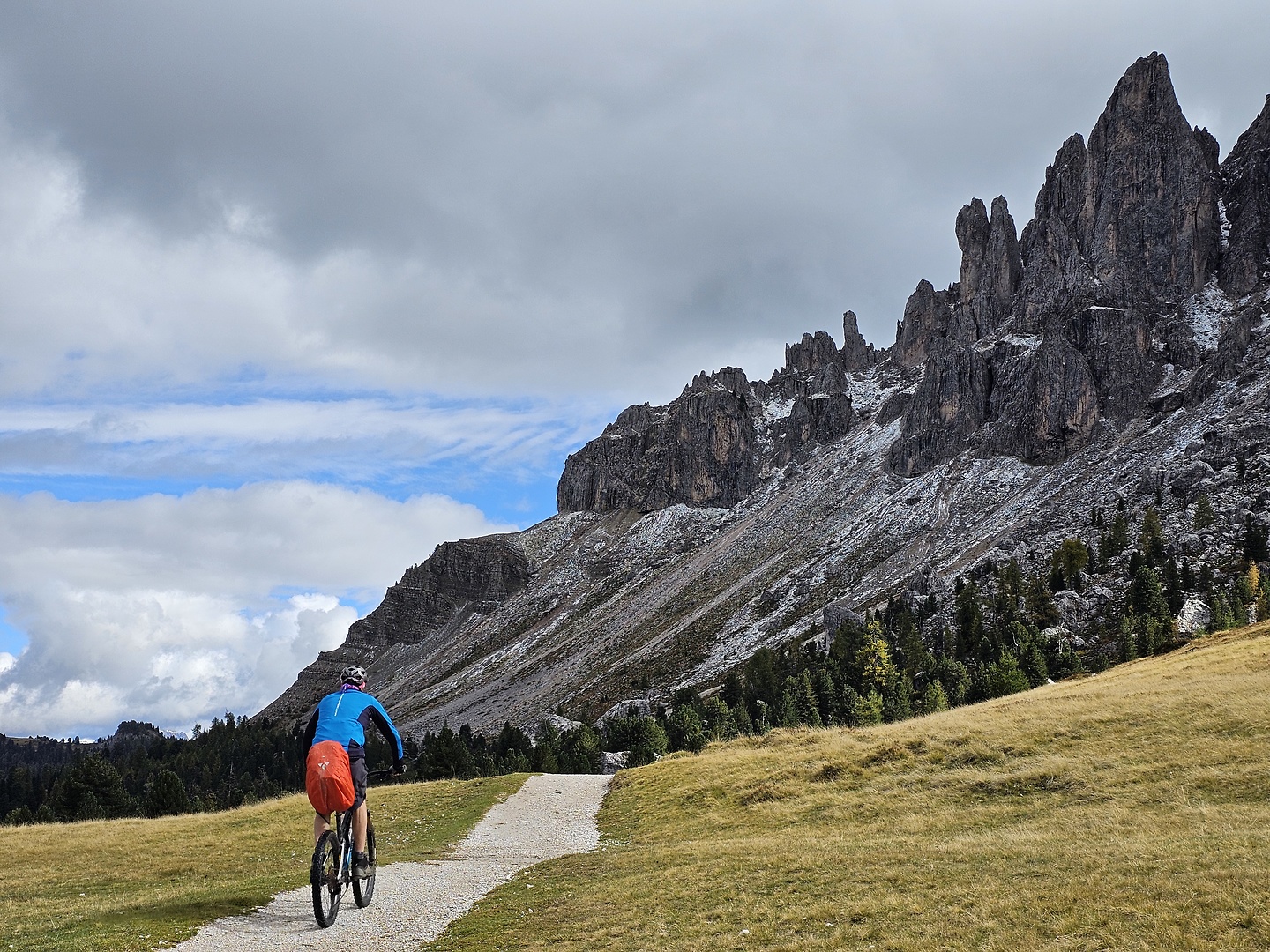 goema-uphill6.jpg