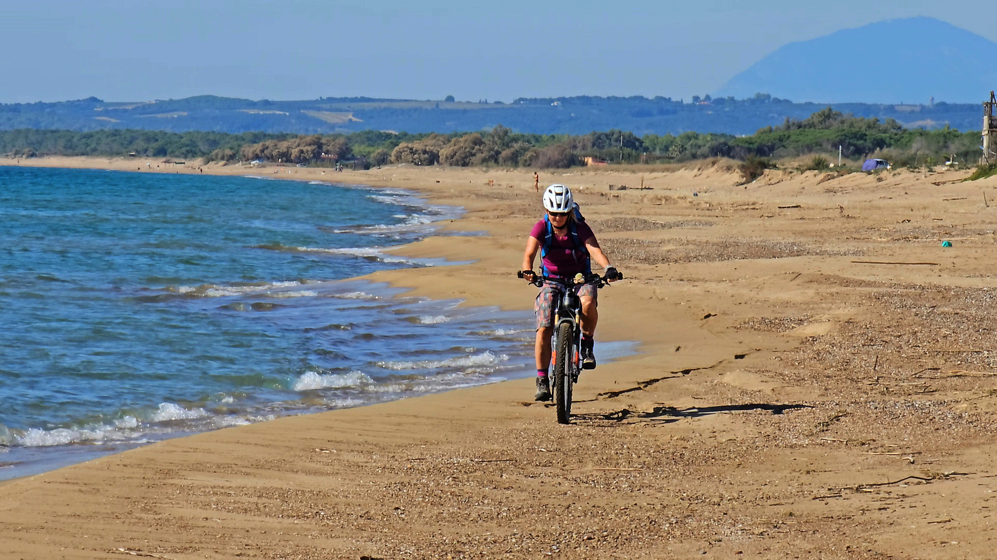 kouroutas-beach4.jpg