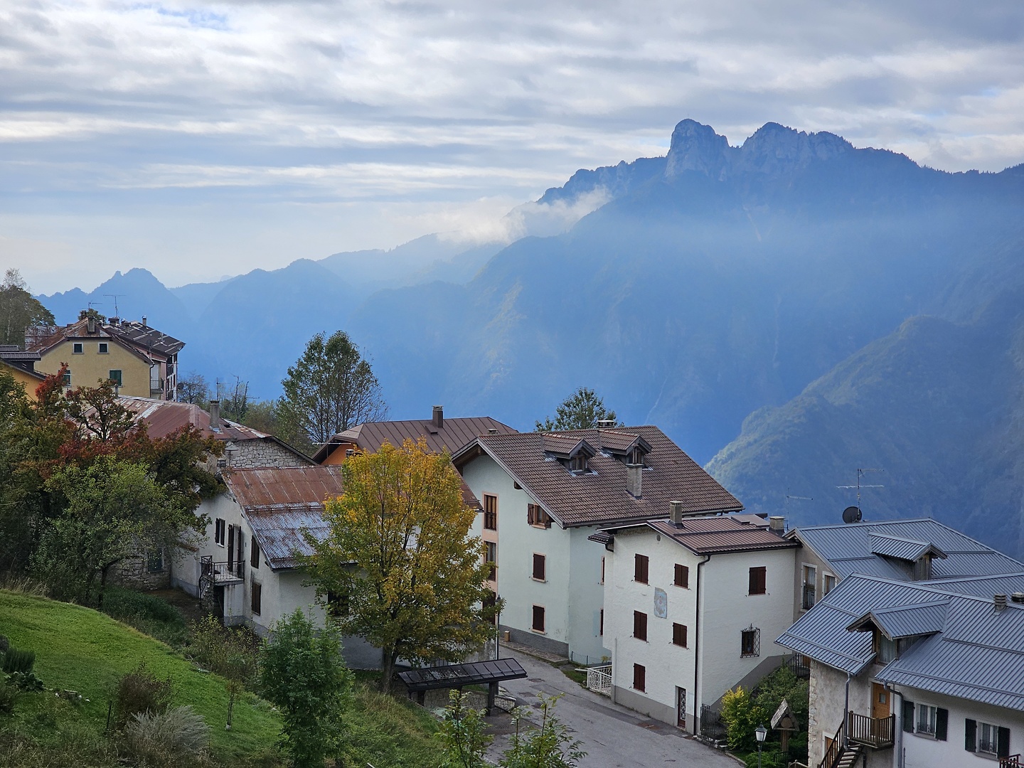 luserna-town1.jpg