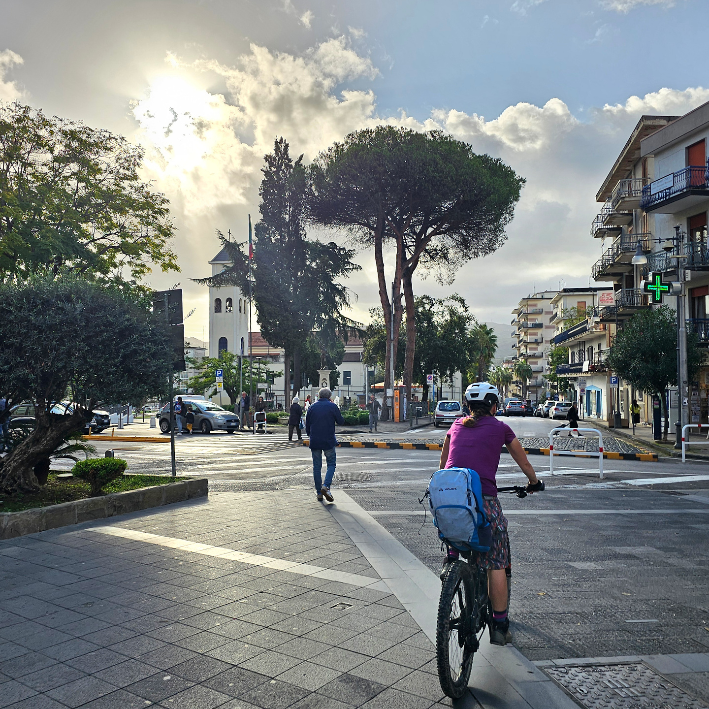 magliano-uphill1.jpg