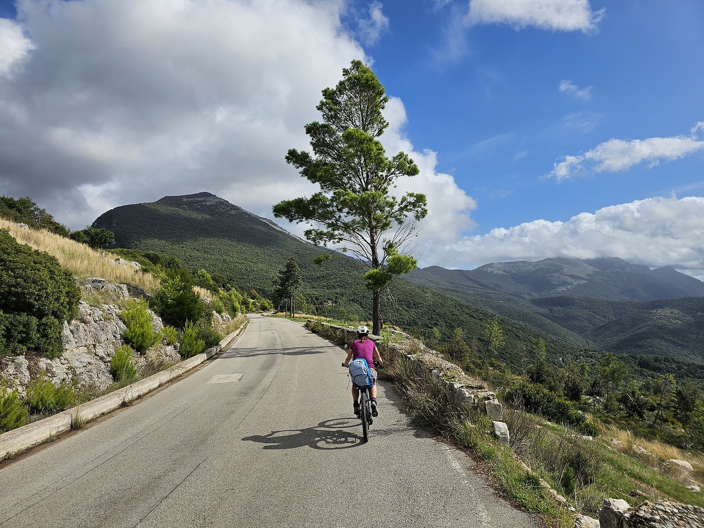 magliano-uphill10.jpg