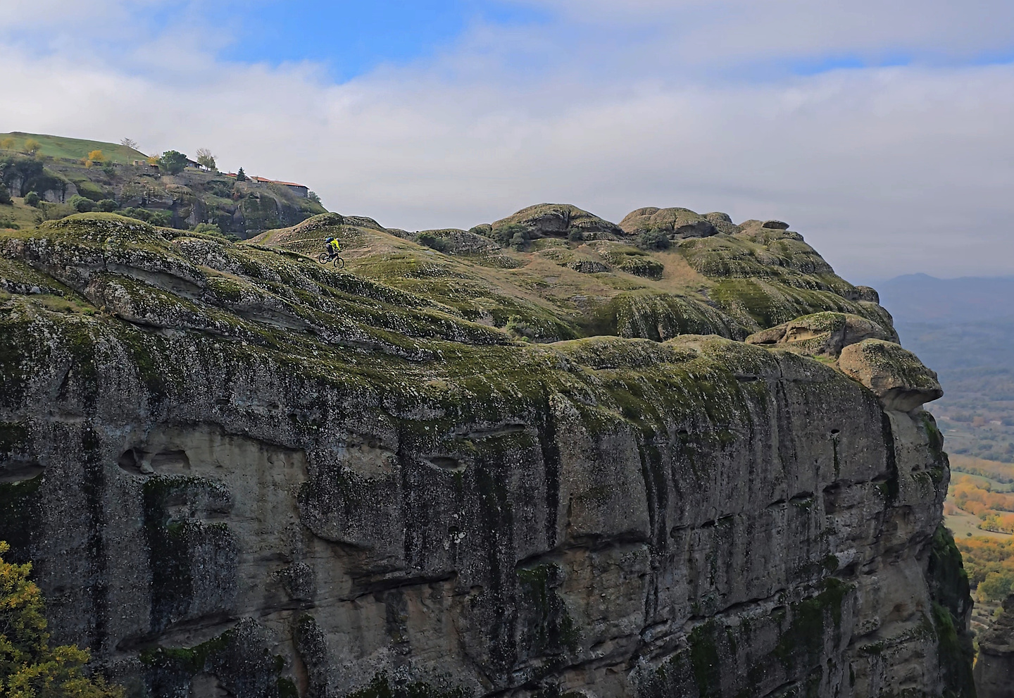 meteora-trail15.jpg