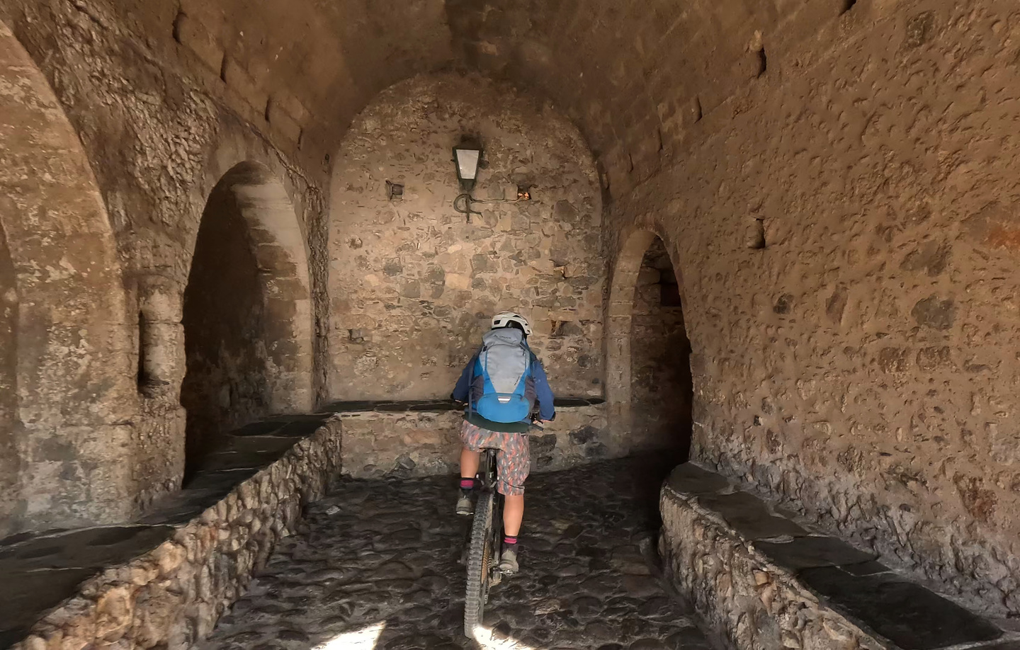 monemvasia-town1.jpg