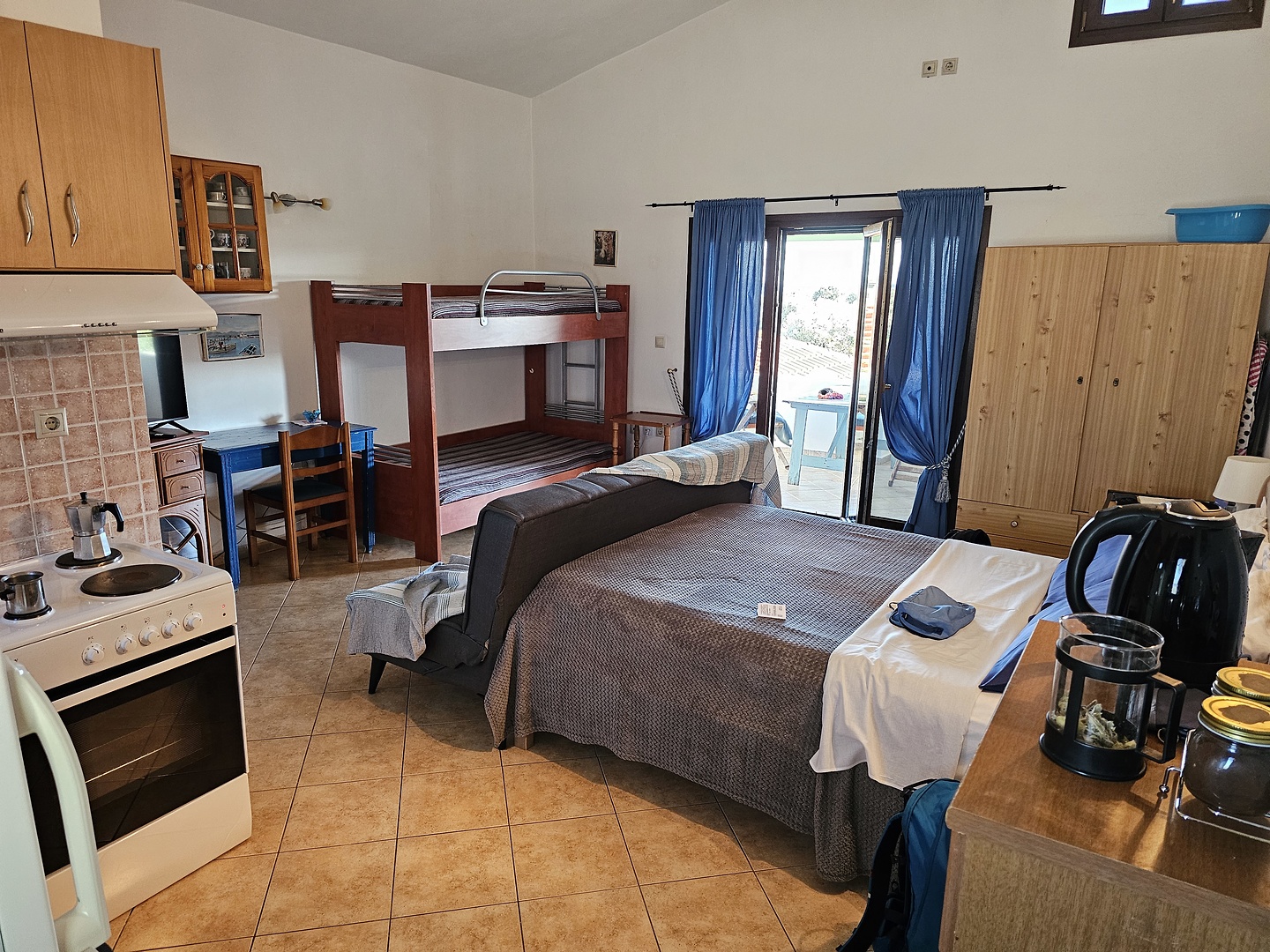 neapolis-hotel1.jpg