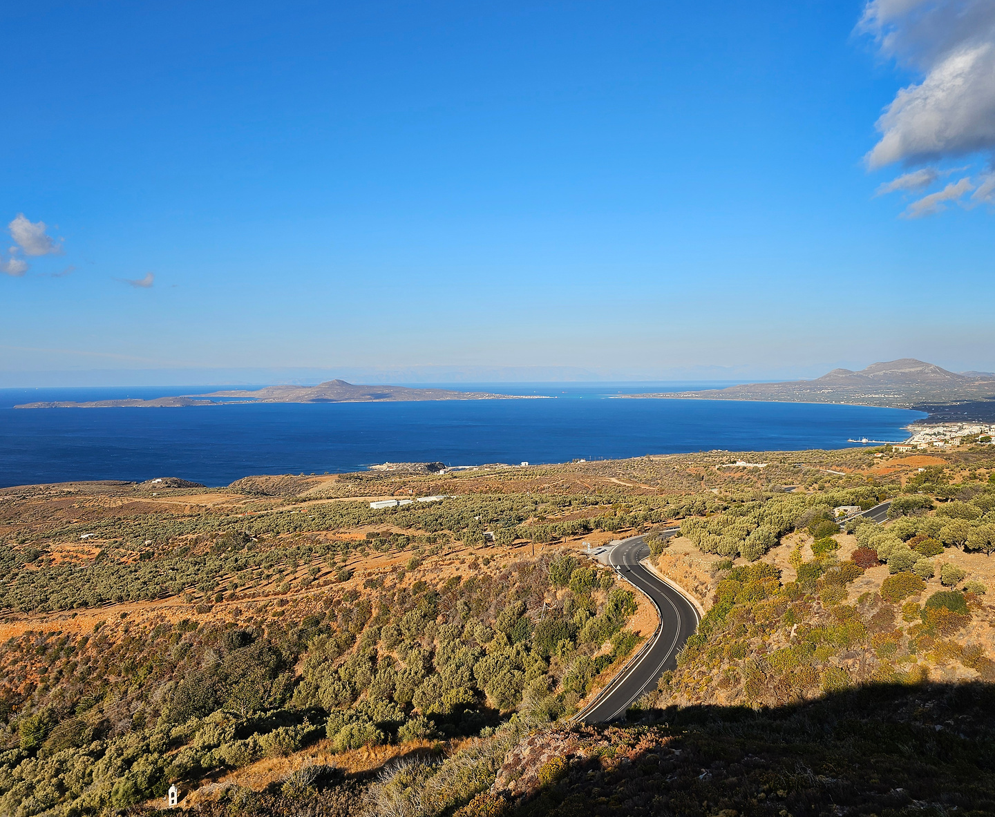 neapolis-road1.jpg