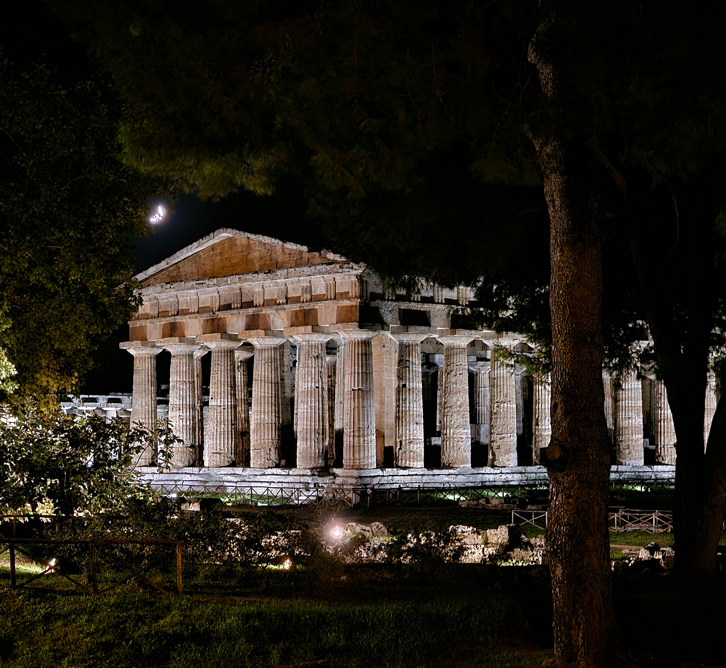 paestum-town6.jpg