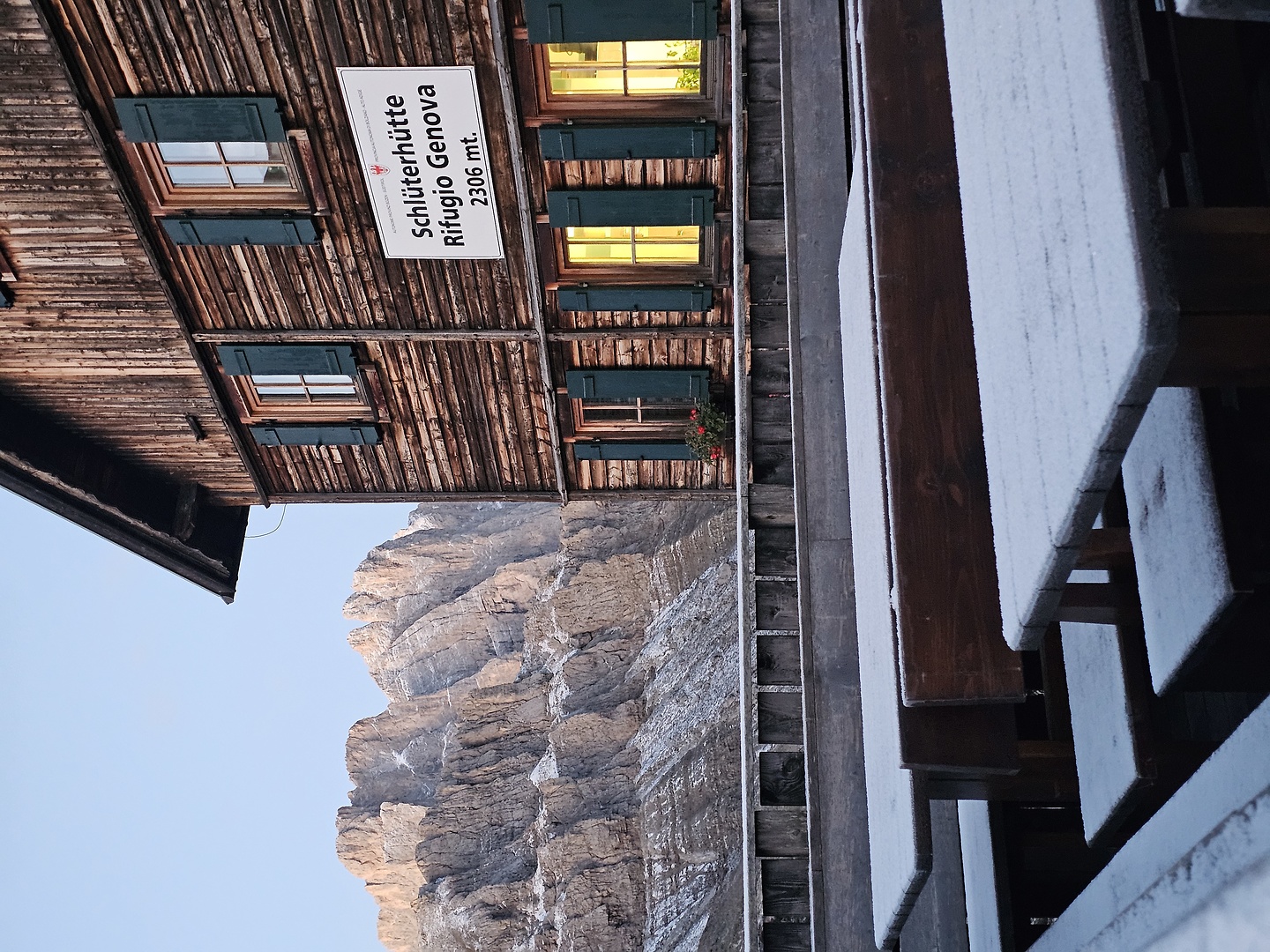 schlueter-rifugio3.jpg