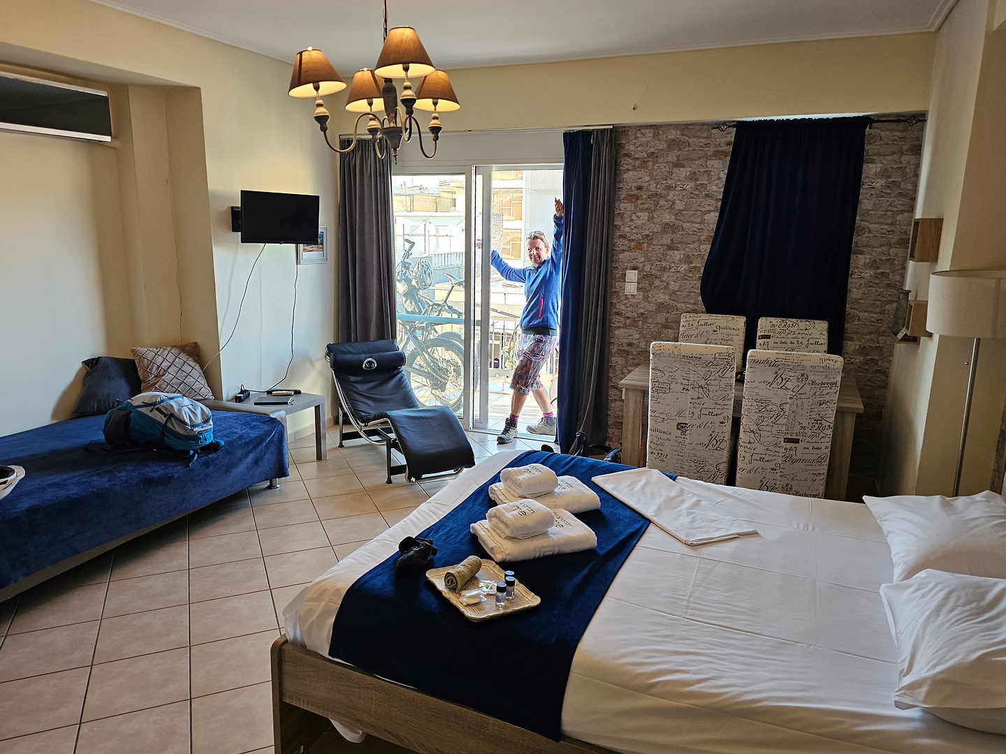 sparta-hotel1.jpg