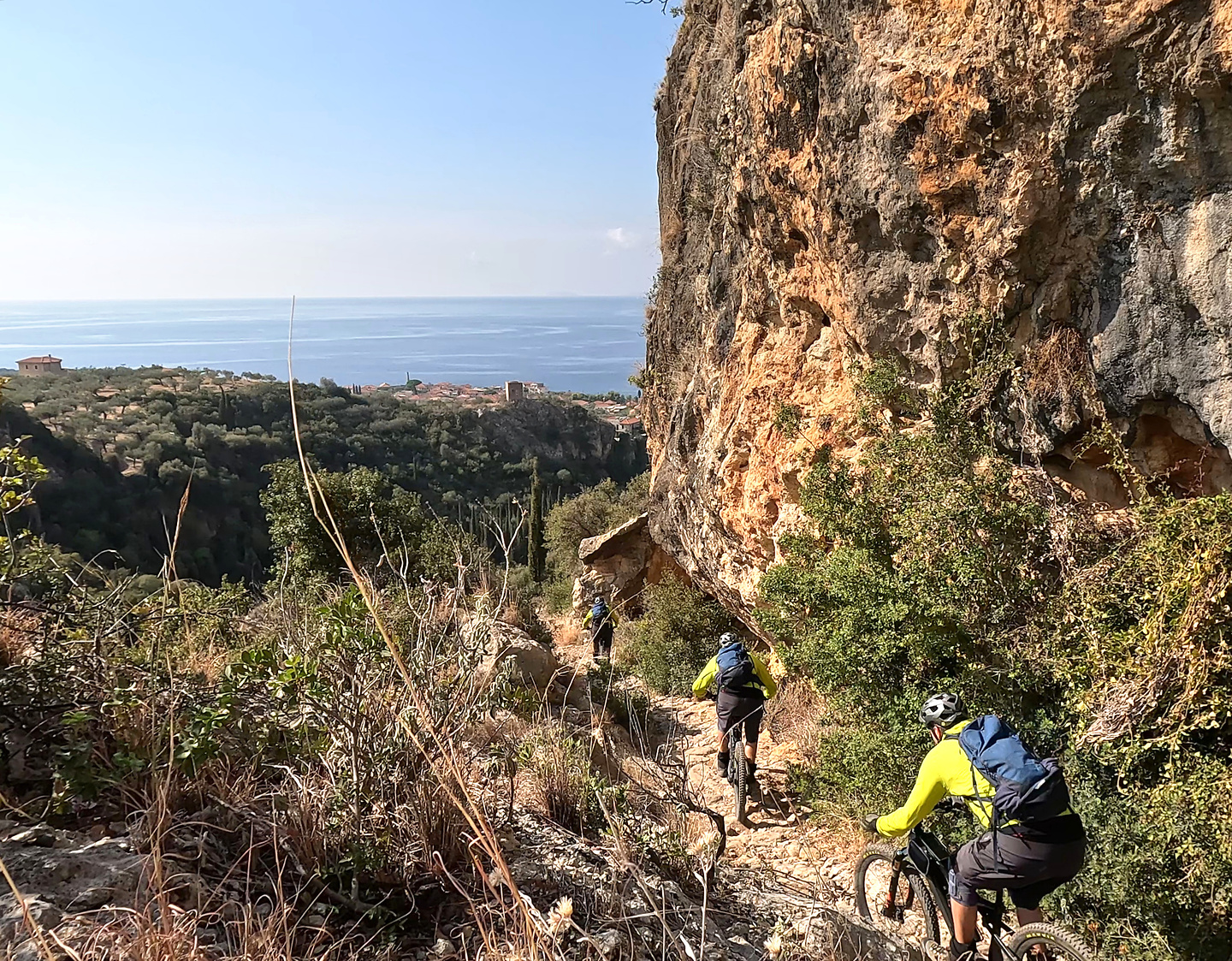viros2-trail8.jpg