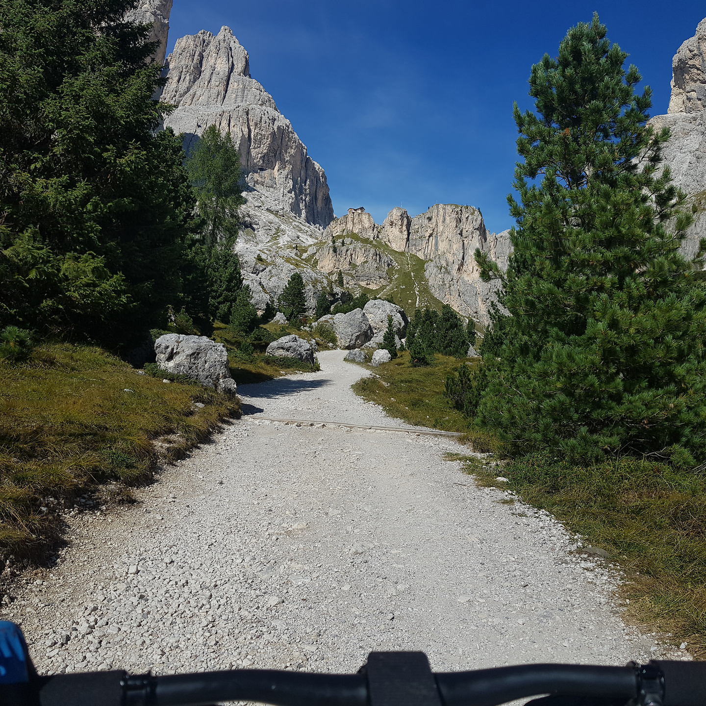 rosengarten-uphill.jpg