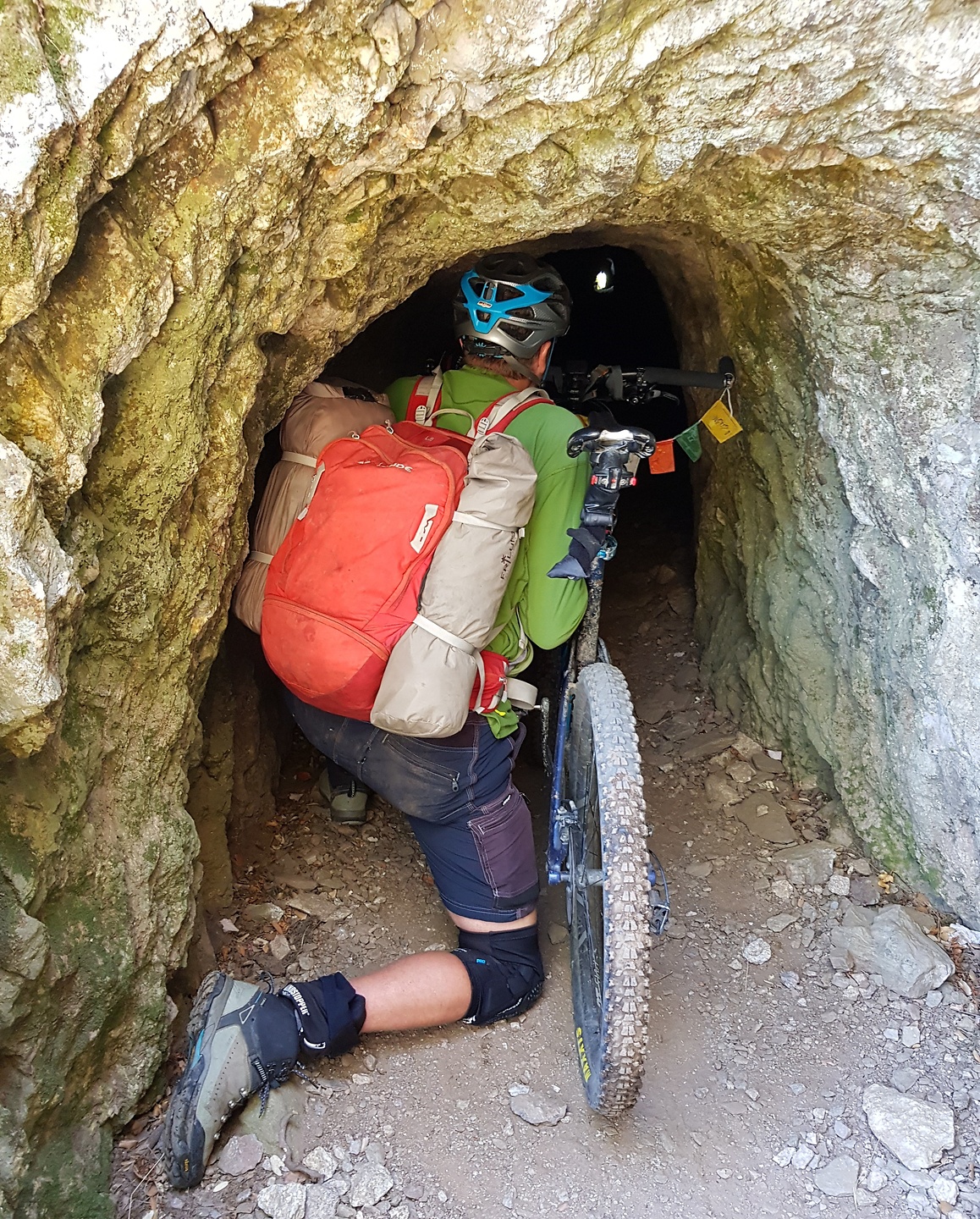 banyuls-tunnel.jpg