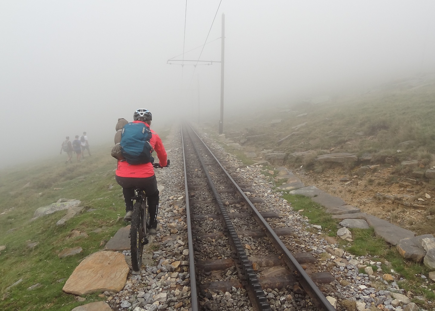 larrun-trail2.jpg