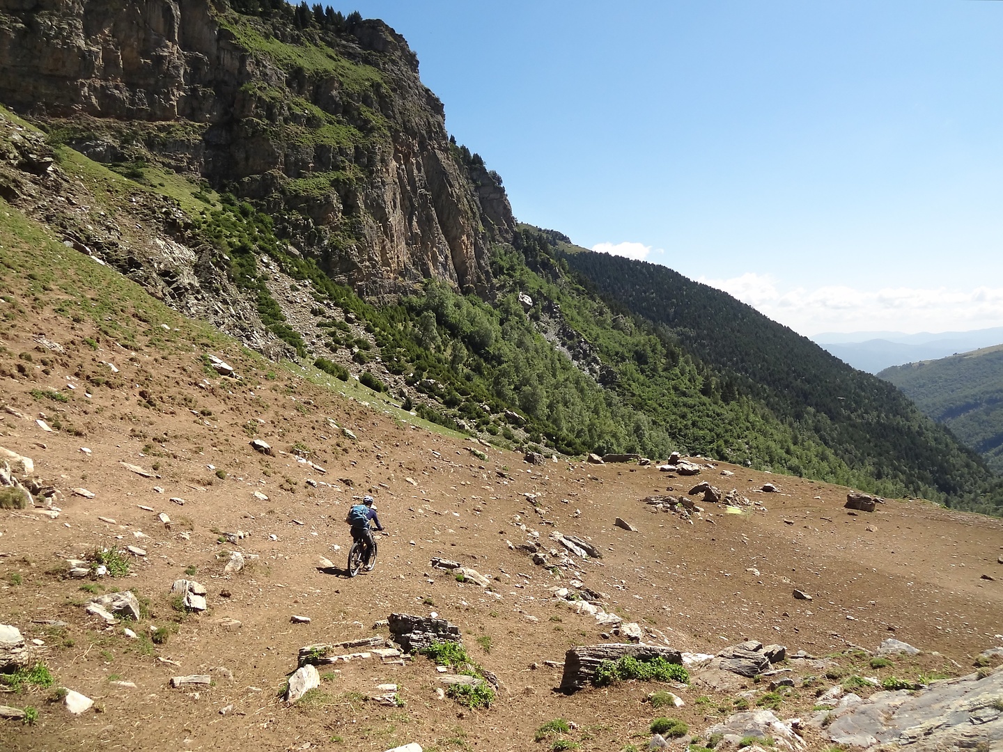 sahun-trail1.jpg