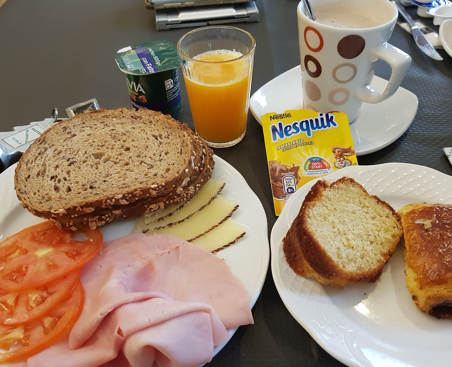 torla-breakfast.jpg