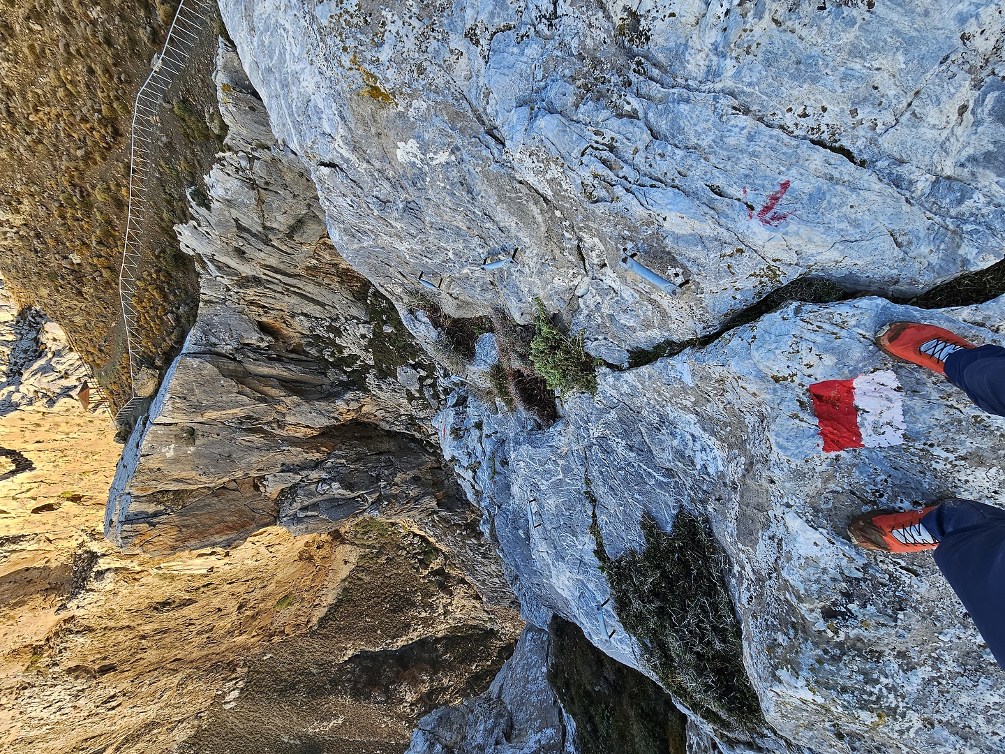 abbas-canyon3.jpg