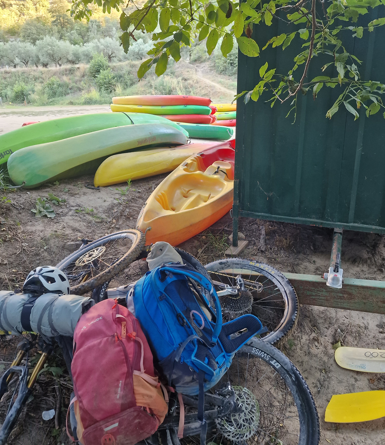 ardeche-paddle1.jpg