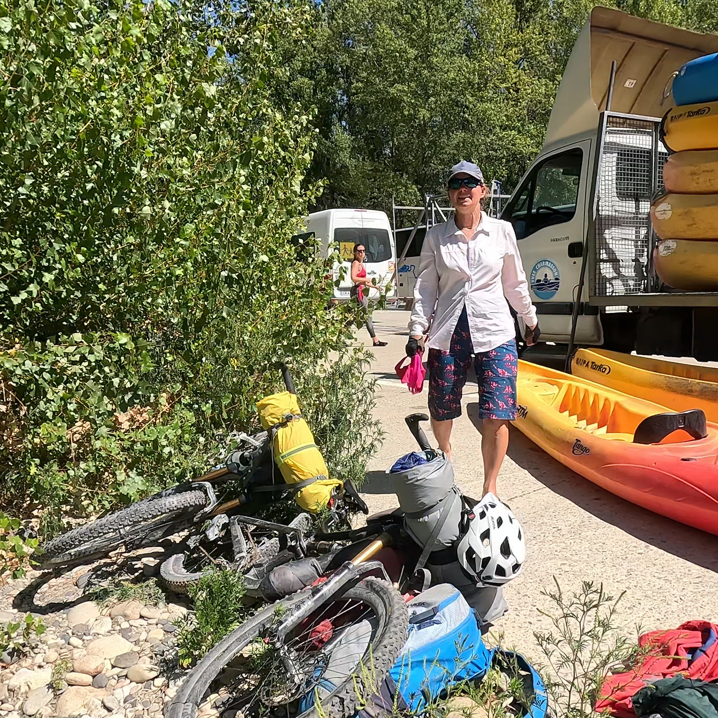 ardeche-paddle12.jpg
