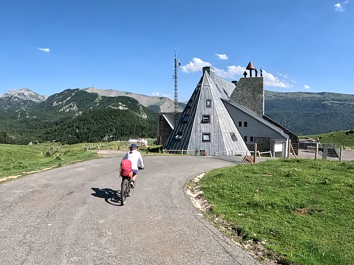 belagua-refugio1.jpg