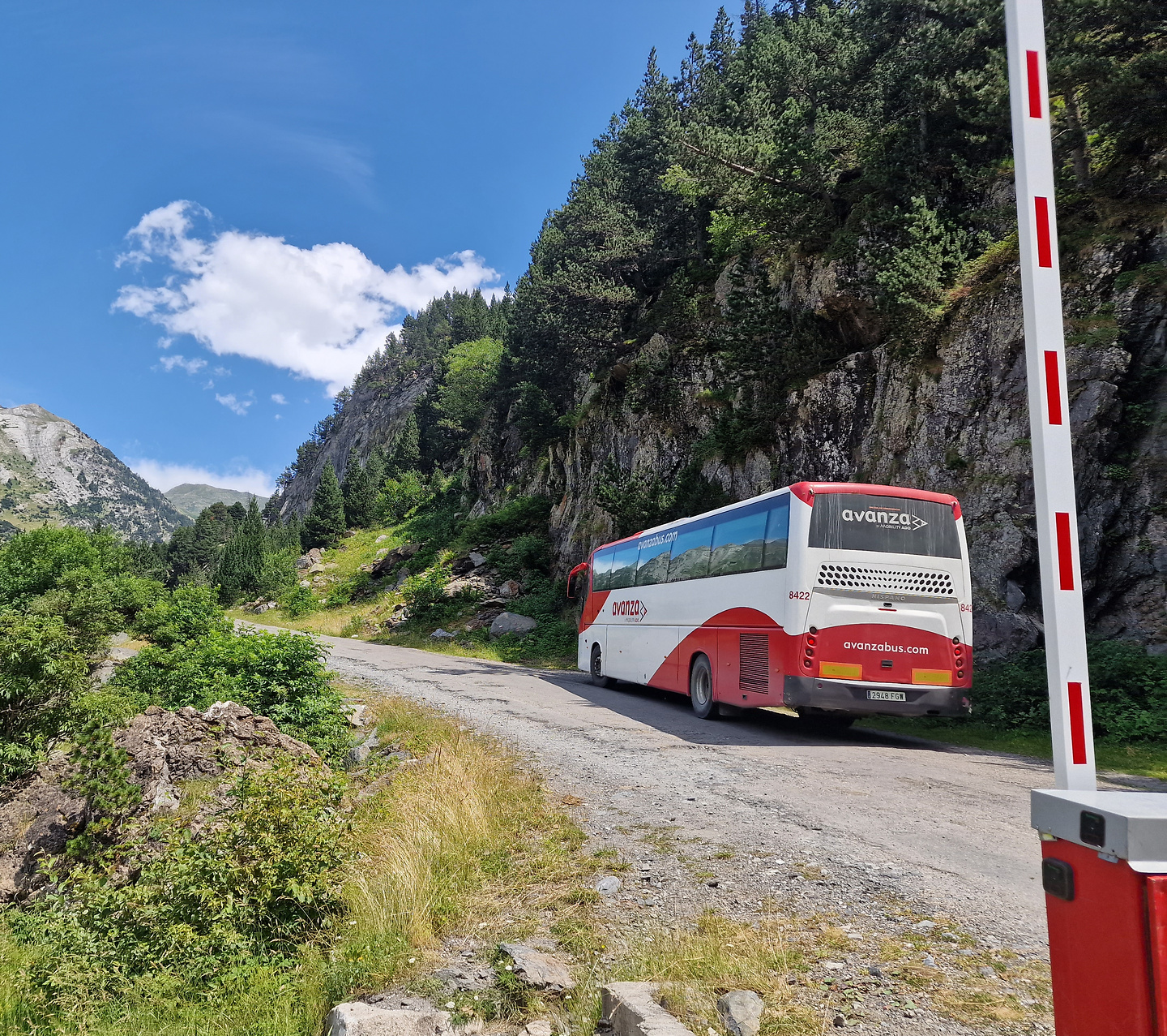 benasque-bus1.jpg