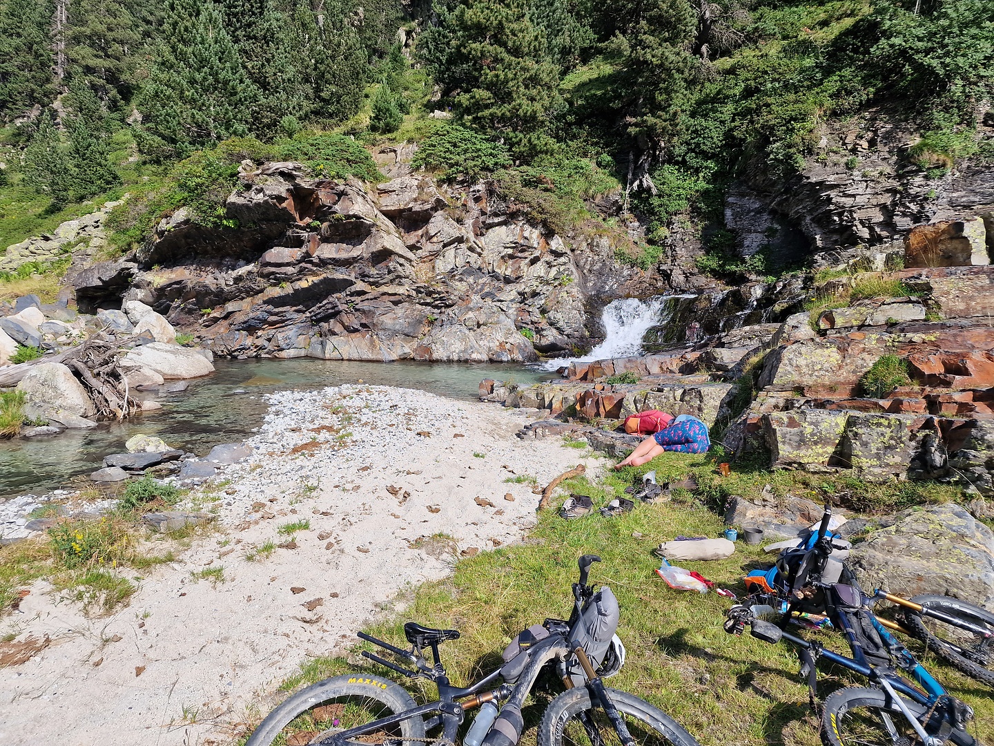 benasque-camp4.jpg